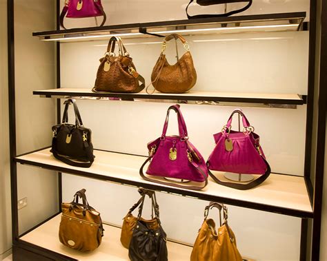 bag display ideas